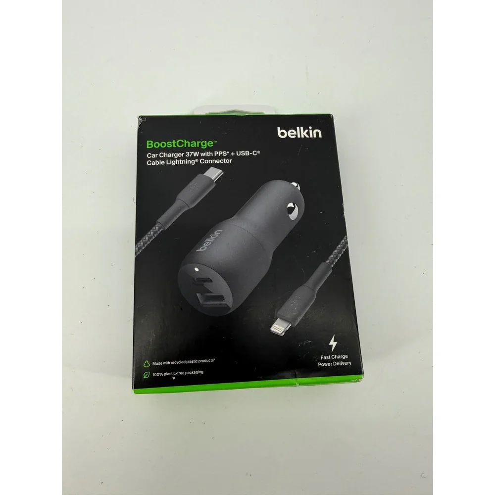 Belkin BoostChar 37W Dual Car Charger USB-C PPS USB-A with Lightning Cable Black